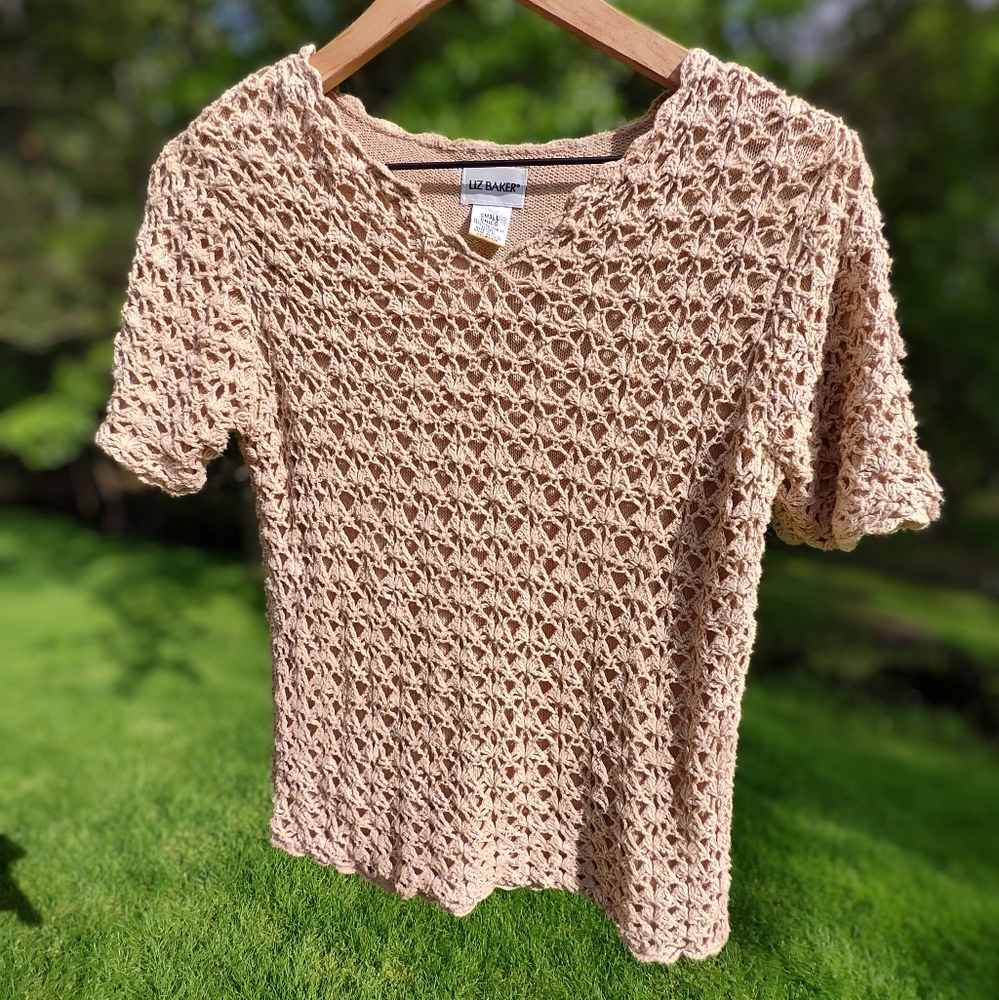 Tan Scalloped Edge Crochet Beachy Short Sleeve Top Open Knit Lined Cottage Small